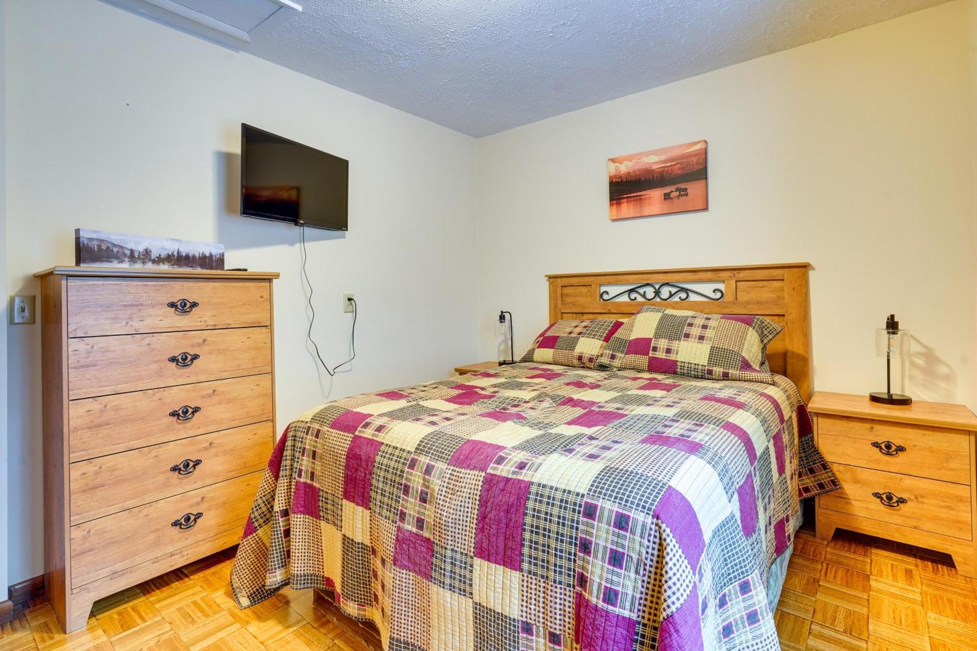 Howard Cabin Rental About 3 Mi To Apple Valley Lake! Mount Vernon Exteriör bild