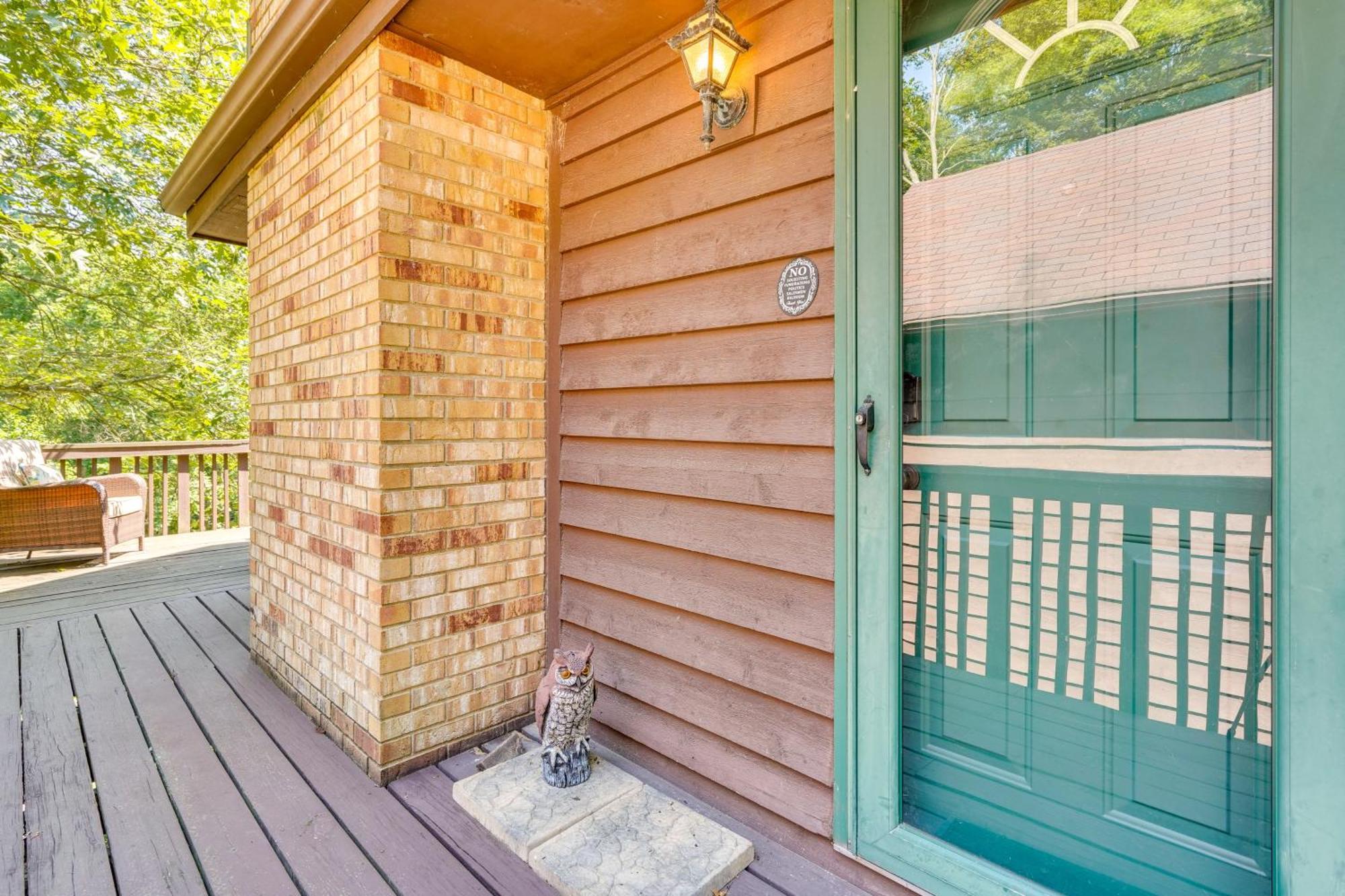 Howard Cabin Rental About 3 Mi To Apple Valley Lake! Mount Vernon Exteriör bild